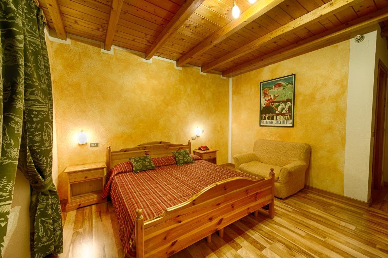 Hotel Rendez-Vous - Aymavilles Екстер'єр фото